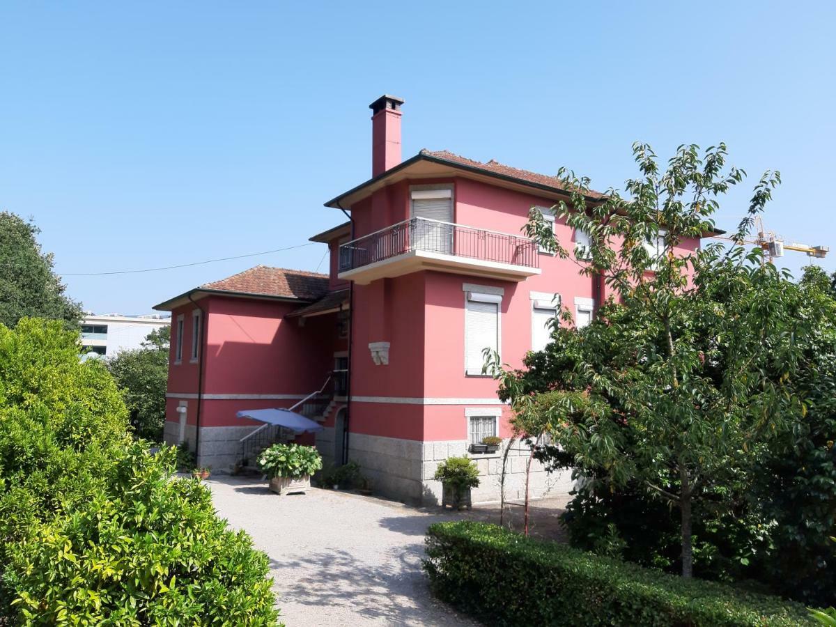 埃斯皮霍萨住宿加早餐旅馆 吉马良斯 外观 照片